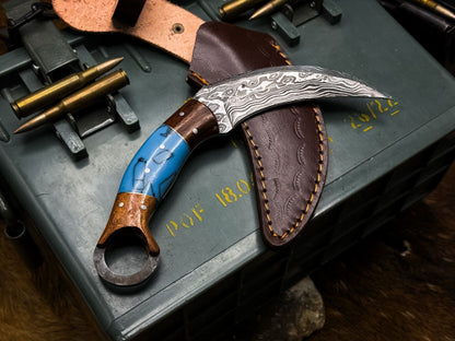 8"Handmade Damascus Karambit Knife Hunting Best Karambit Knife with Wood Handle