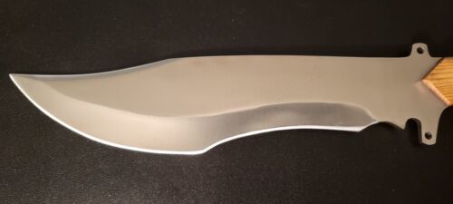 Custom Handmade D2 Tool Steel High Polish Hunting Bowie Knife – 15"