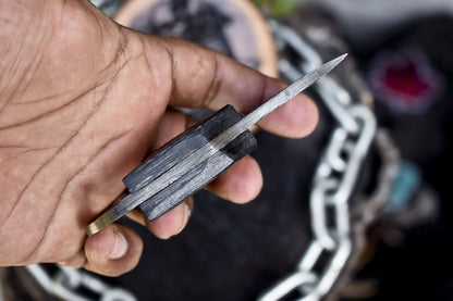 Mini Ladder Damascus Skinner Knife with Hard Wood Handle for Hiking and EDC