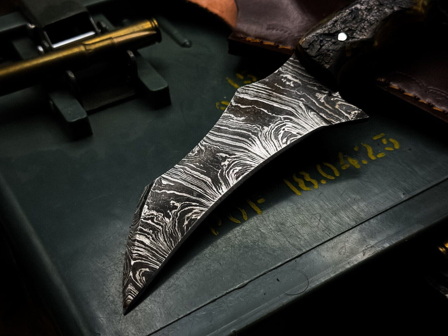 Handmade Damascus Karambit Knife Hunting Knife Best Karambit with Ram Horn Handle