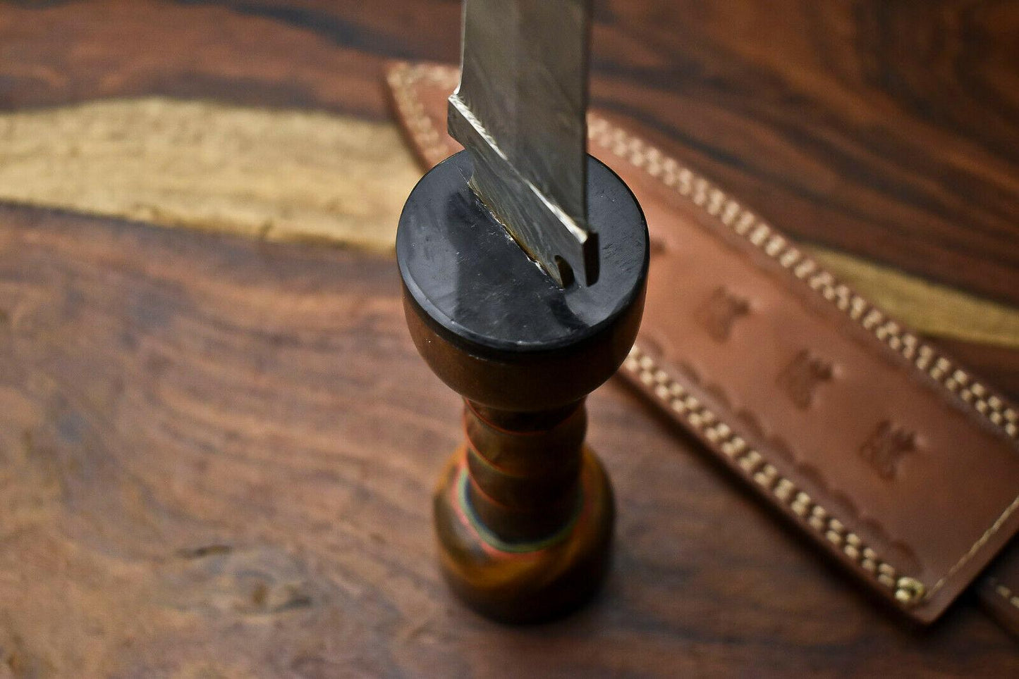 13" Damascus Dagger Bowie Knife – Walnut Wood Handle