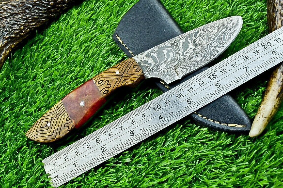 8 Inch Custom Damascus Bowie Hunting Knife with Resin and Wood Handle