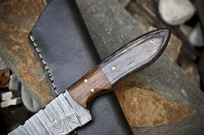 Twist Damascus Skinner Knife with Hardwood Handle Custom Handmade for Fishing and Hunting