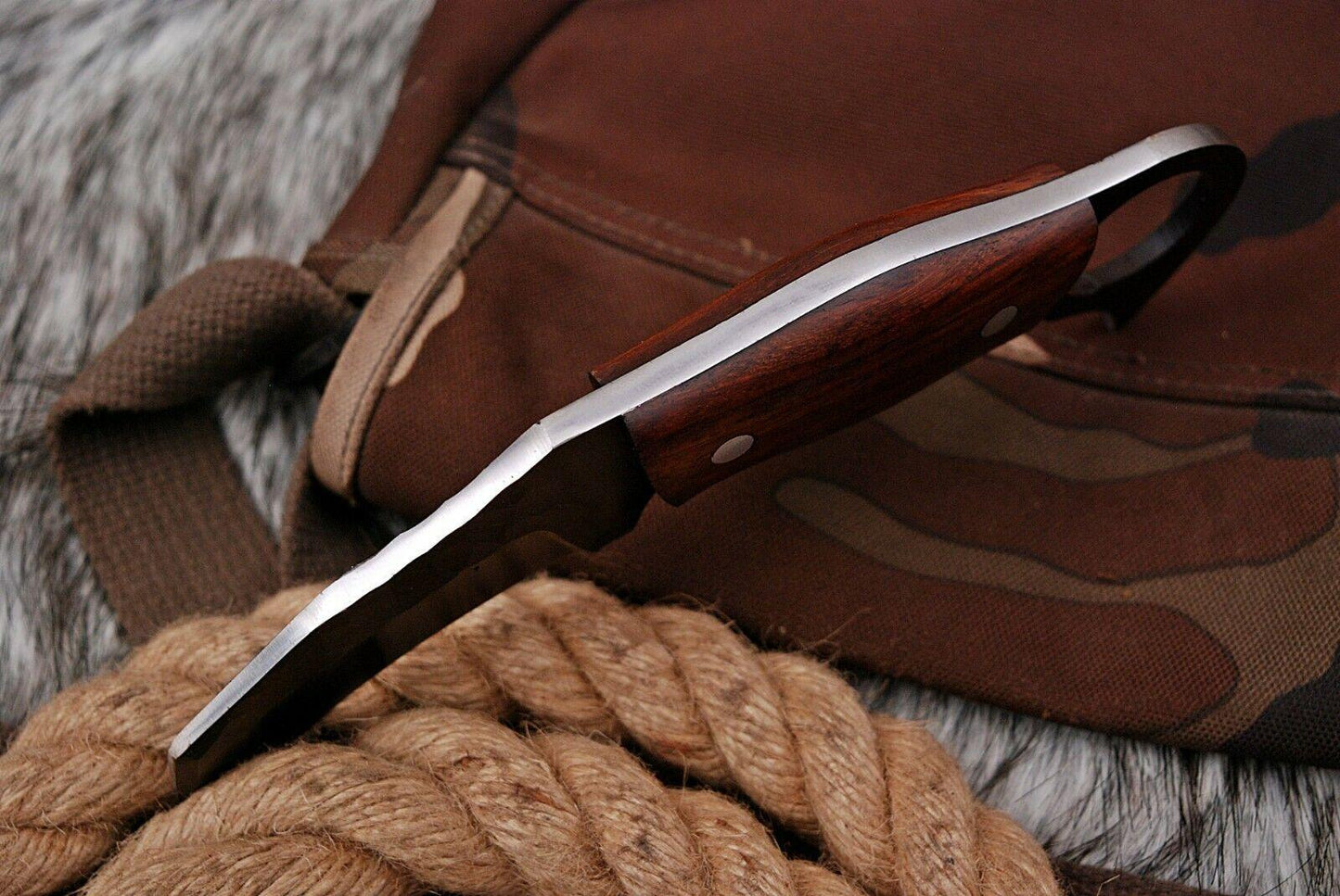 Best Karambit Handmade D2 Steel Full Tang Karambit Knife With Wood Handle