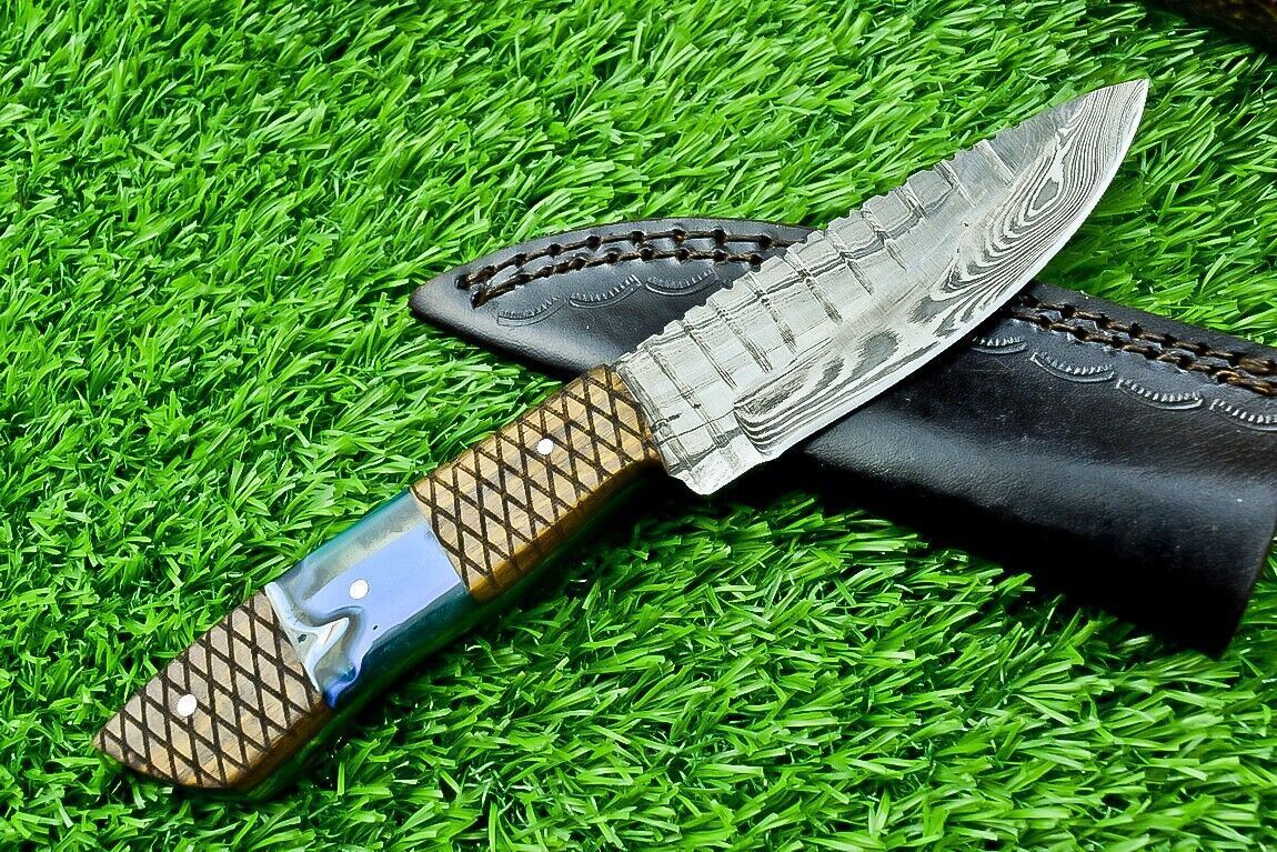 8" Heritage Forge Damascus Steel Bowie Knife – Full Tang Blade & Resin-Wood Handle