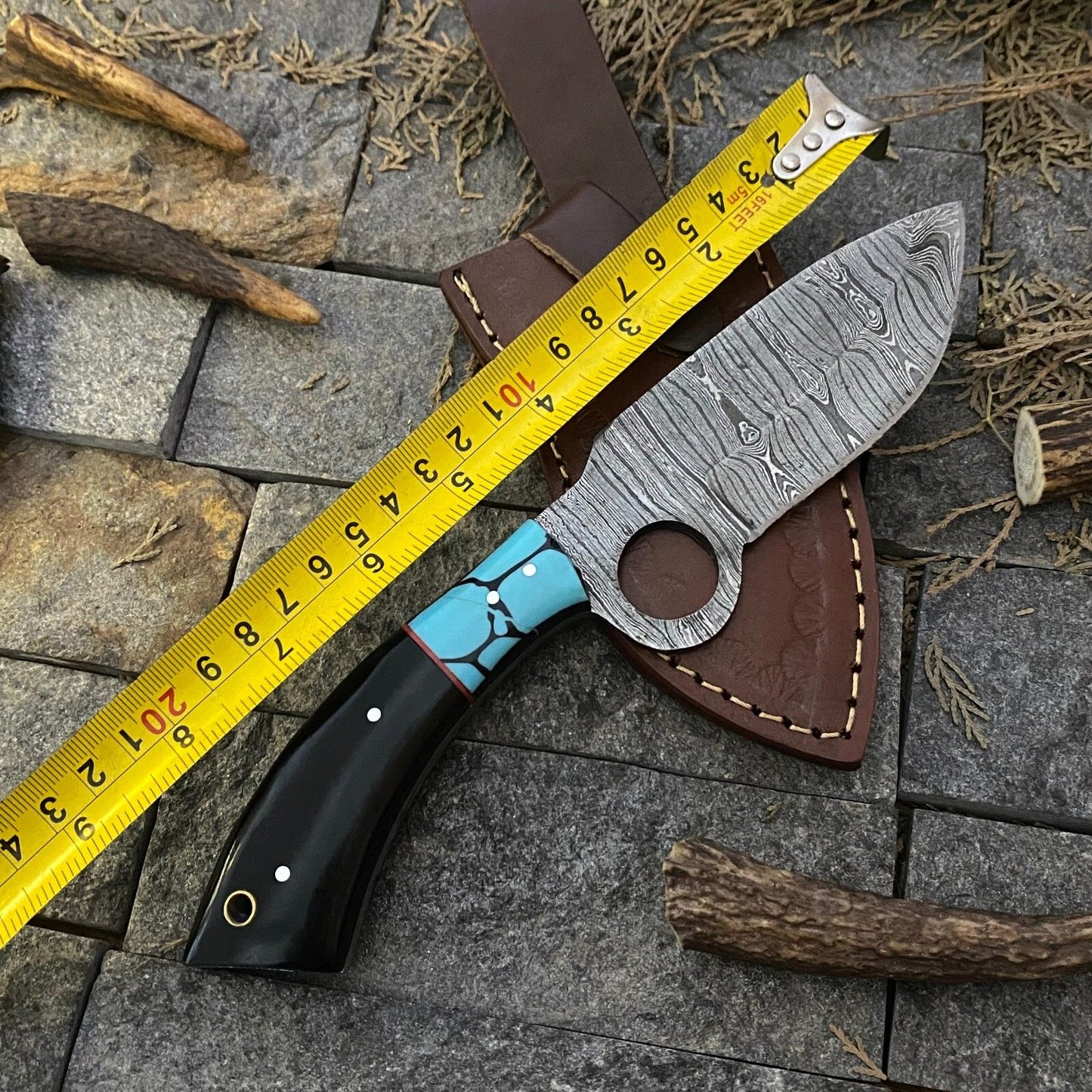 Heritage Forge 9 Inch Custom Damascus Steel EDC Hunting Knife with Horn and Resin Handle