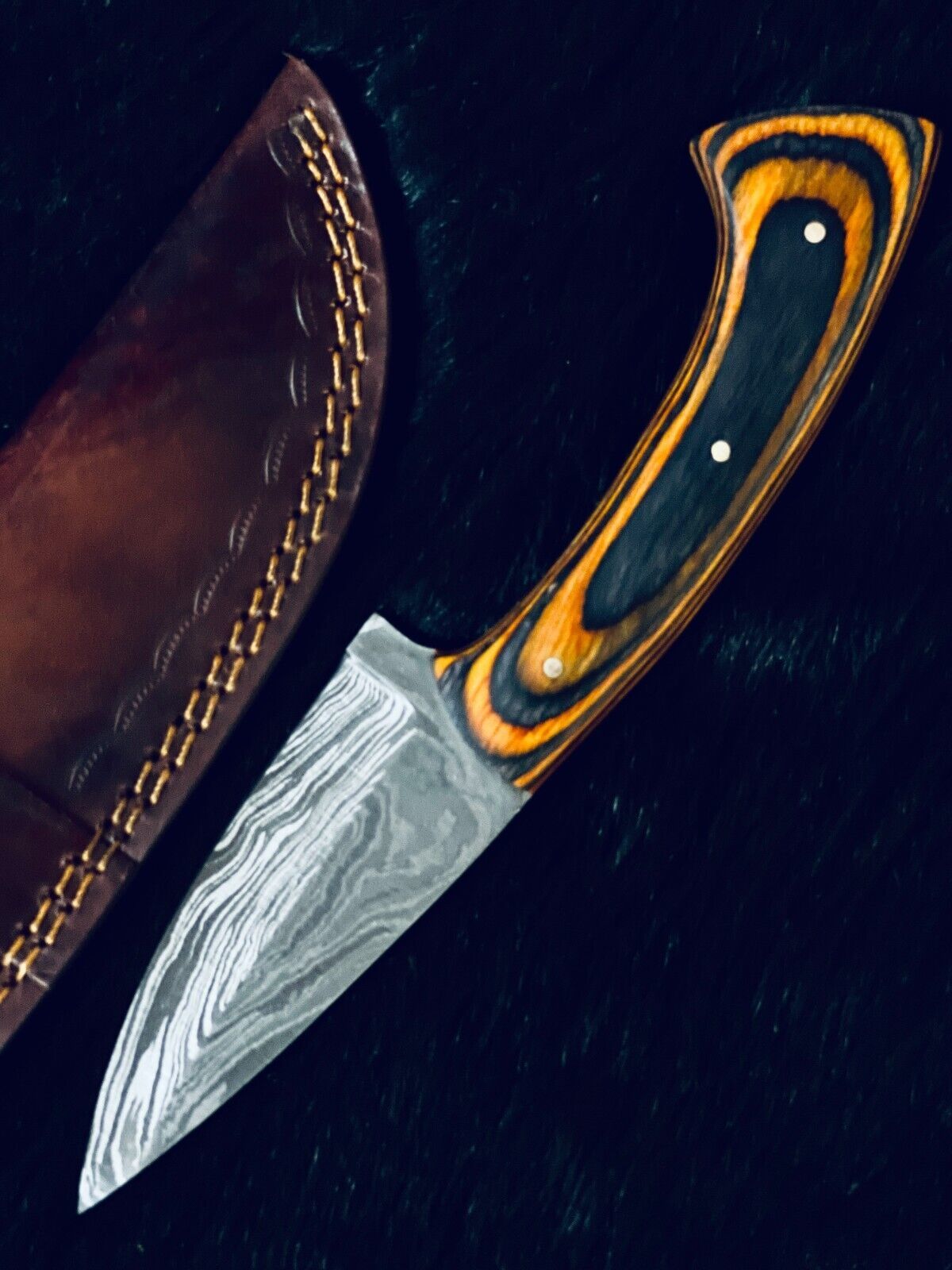 8.5" Custom Handmade Twist Damascus Steel Bowie Knife with Wood Handle
