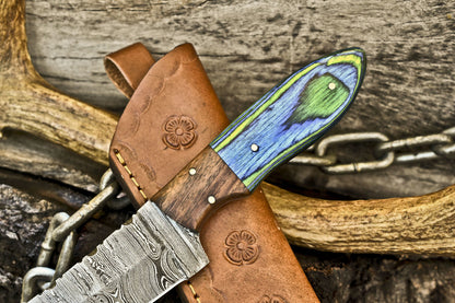 Custom Twist Damascus Skinner Knife with Hardwood Handle – 9 Inch Hunting and Fishing Knife