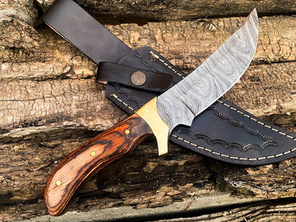 Custom Damascus EDC Bowie Hunting Knife – 9" Rosewood Handle & Leather Sheath