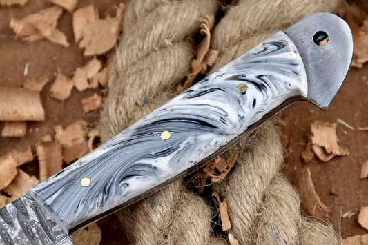 Custom Handmade Forged Damascus Steel Kitchen Chef Knife – 9" Blade with White & Brown Raisin Handle