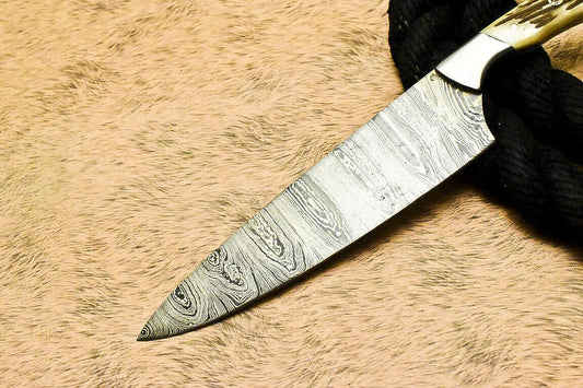 Custom Handmade Damascus Steel Hunting Knife with 7.5-Inch Blade | Stag Antler Handle