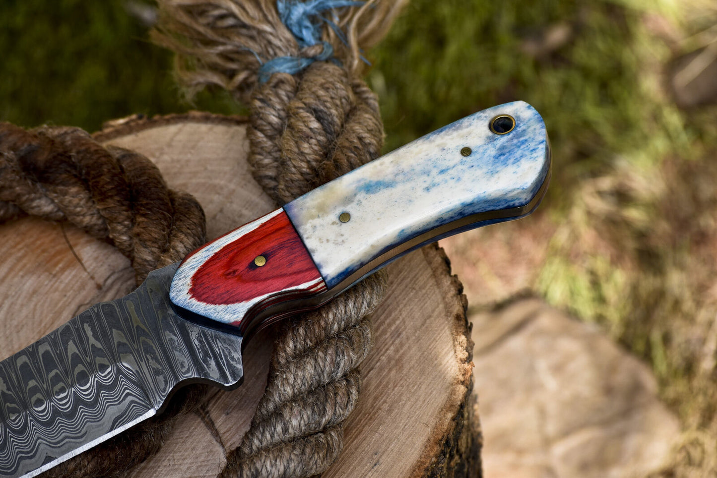 Ladder Damascus Skinner Knife with Bone Handle and Wooden Bolster for Survival and Hunting