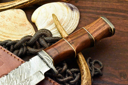 Damascus Bowie – 12.5" Handmade Hunting Knife with Walnut Wood Handle & Leather Sheath
