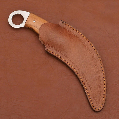 Handmade Damascus Karambit Best Karambit Damascus Steel Hunting Knife with Wood Handle