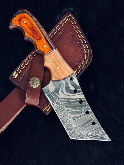 9" Handmade Twist Damascus Steel Bowie Hunting Knife – Camel Bone & Wood Handle