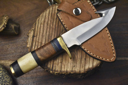 Skinner Knife – AUS-8 Steel, Bone & Wood Handle, Brass Guard, Hunting Knife