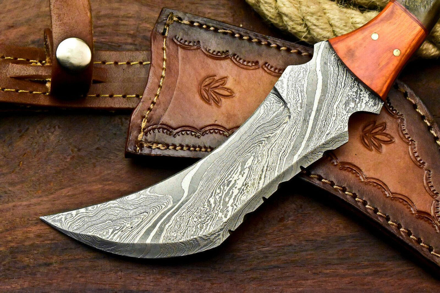 11" Handmade Damascus Karambit Best Karambit Damascus Steel Knife With Ram’s Horn Handle