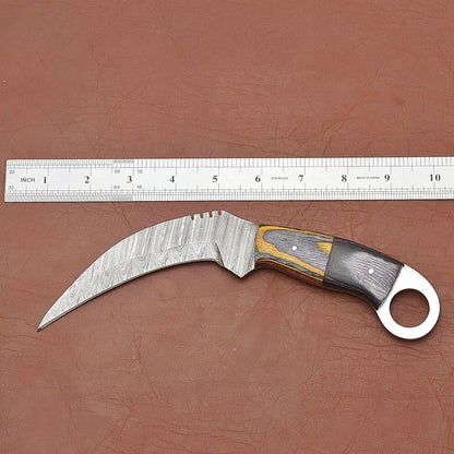 Handmade Damascus Karambit Knives Damascus Steel Hunting Knife with Wood Handle