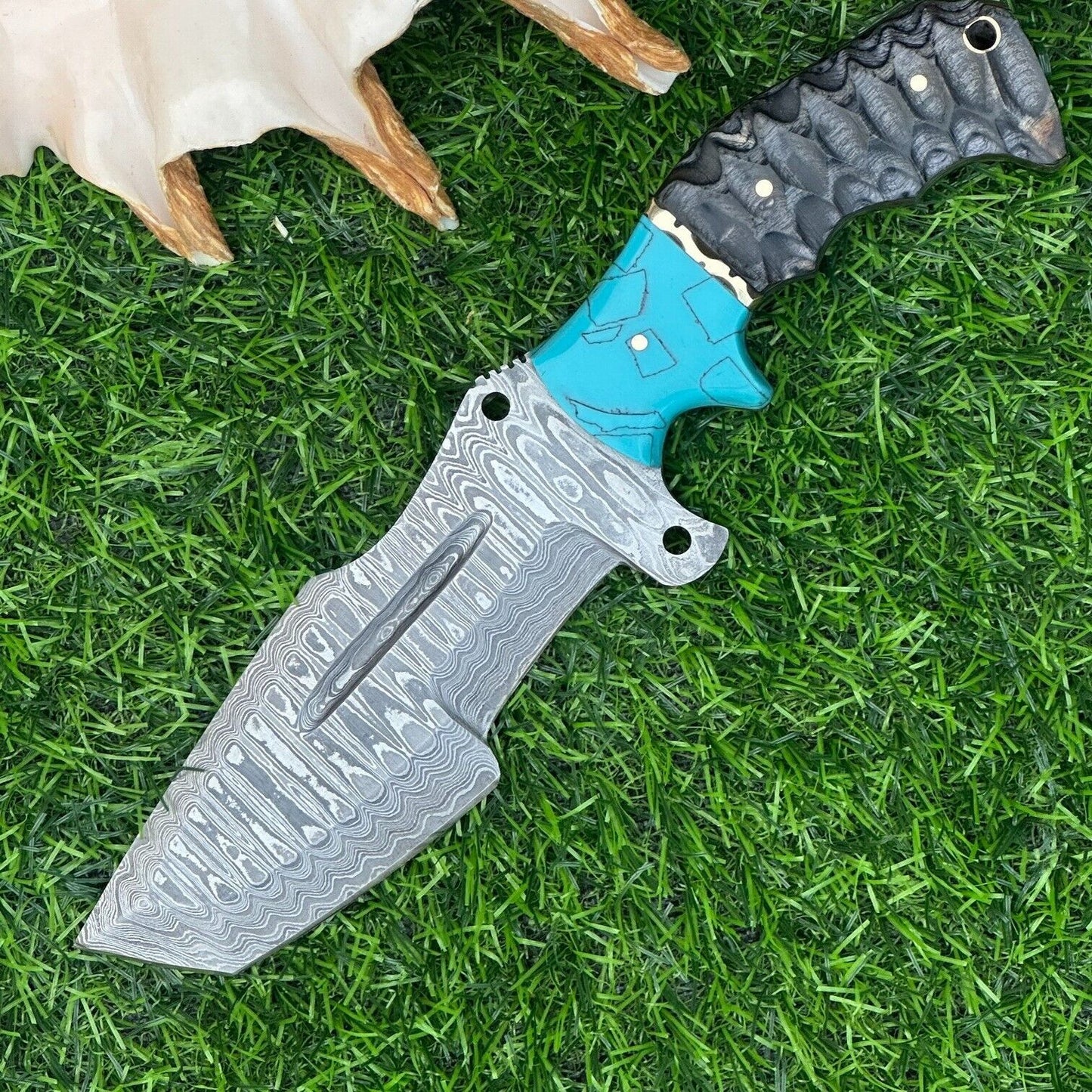Custom Handmade Damascus Bowie Tracker Knife – Hardwood & Resin Handle with Leather Sheath