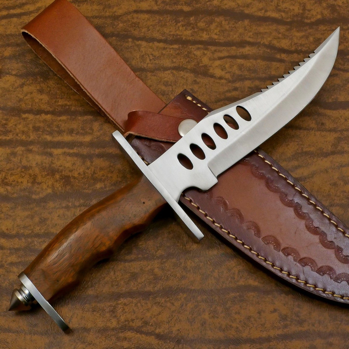 Custom Handmade D2 Steel Blade Hunting Bowie Sport Knife