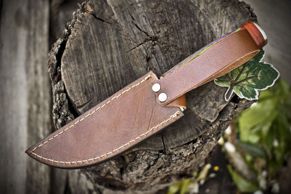 9.5 Inch Handmade Hunting Skinner Knife Twist Damascus Hard Wood Survival