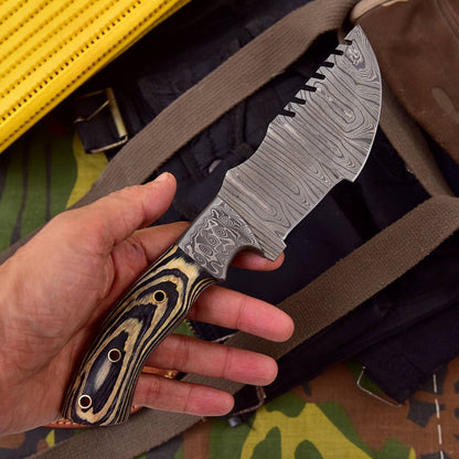 Brown Full Tang Tracker Knife – Custom Damascus Steel Hunting Blade with Micarta Handle & Sheath