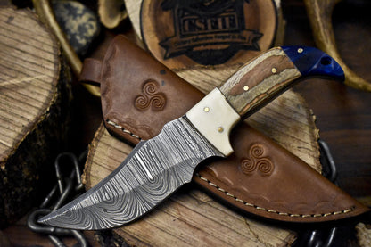 Custom Twist Damascus Skinner Knife with Olive Wood Handle for Hunting and Outdoors