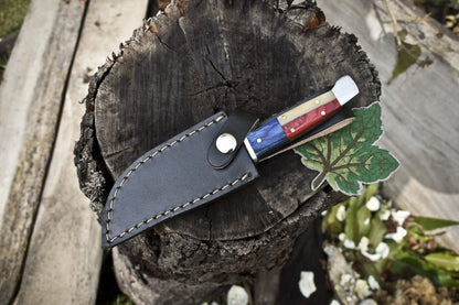 Custom Hand Forged Twist Damascus Hunting Skinner Knife with Bone and Wood Handle – Gift Edition