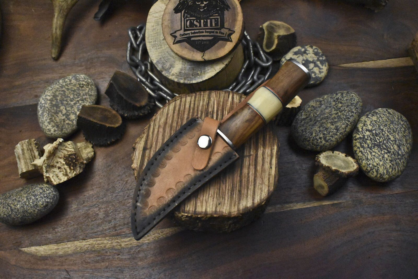 Twist Pattern Damascus Skinner Knife Bone and Wood Handle – Handmade Fixed Blade Hunting Knife