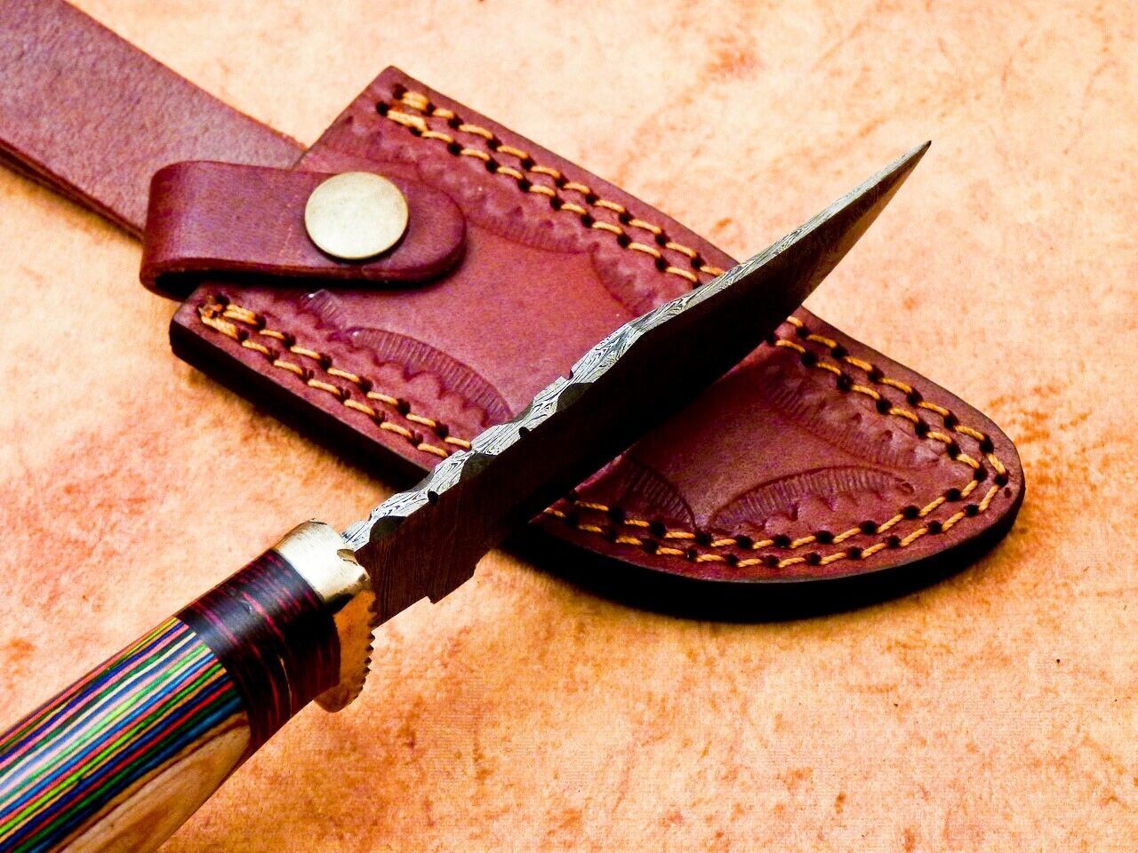 8 Inch Handmade Damascus Steel Hunting Knife with Hard Wood Handle