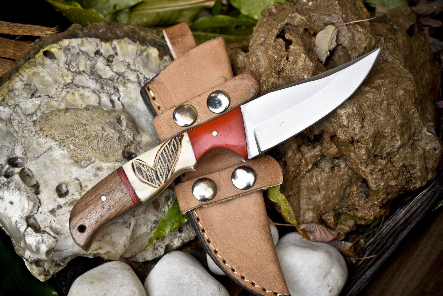 Hand Forged Skinner Knife – AUS-8 Steel Blade with Bone & Wood Handle