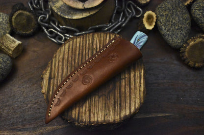 Compact Damascus Skinner Knife Twist Pattern with Mixed Material Handle – Handmade Outdoor Fixed Blade