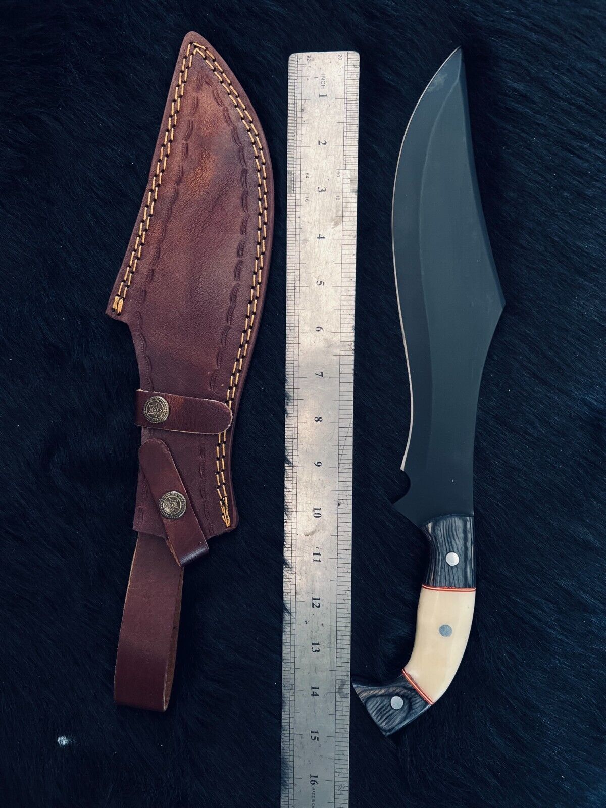 15.5 Inch D2 Steel Bowie Hunting Knife with Camel Bone and Wood Handle