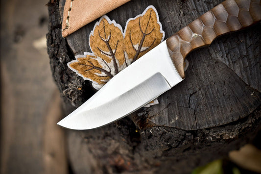 Skinner Knife – AUS-8 Steel, Walnut Wood Handle, Camping EDC Knife