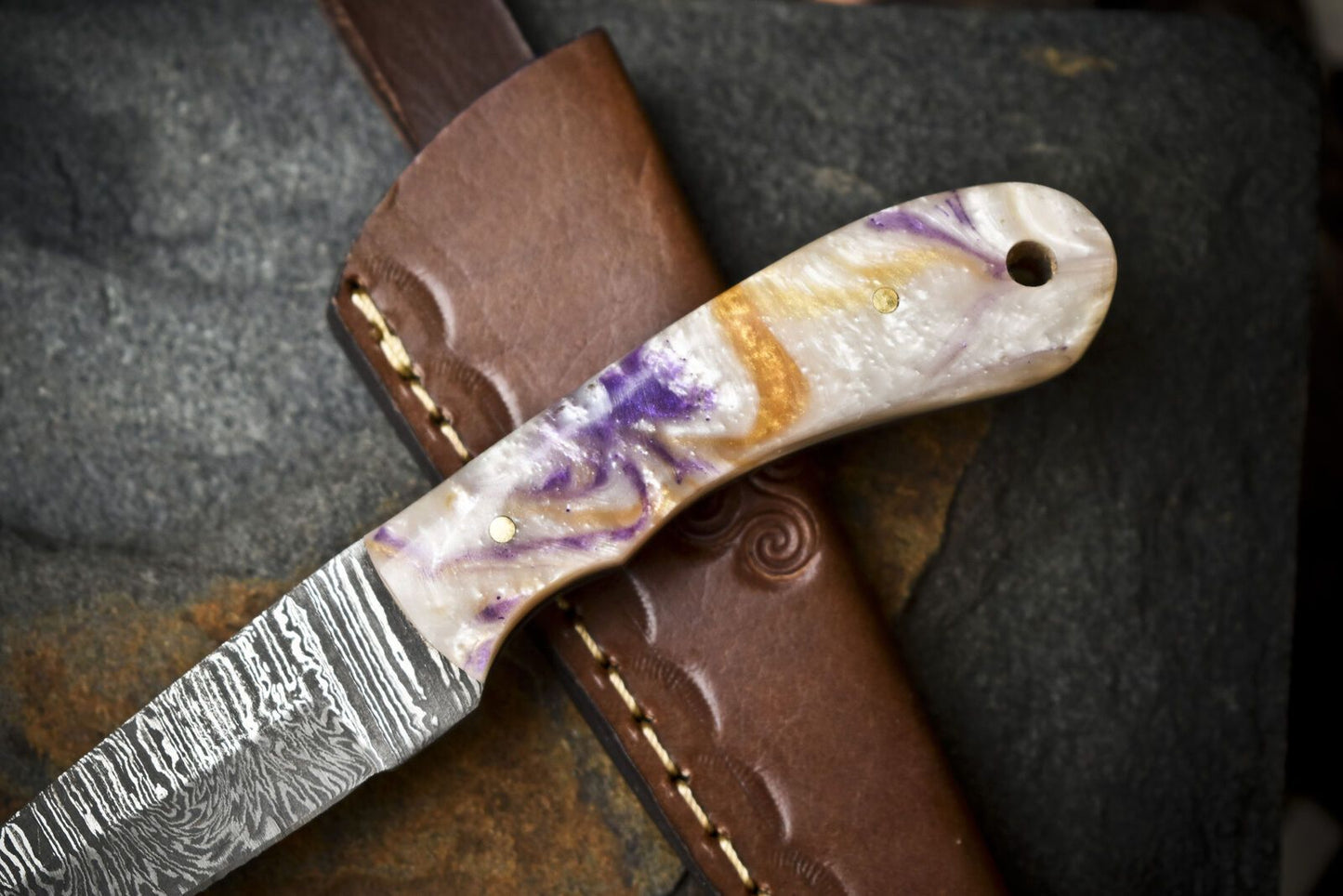 Best Selling Twist Damascus Skinner Knife with Micarta Handle for Hunters