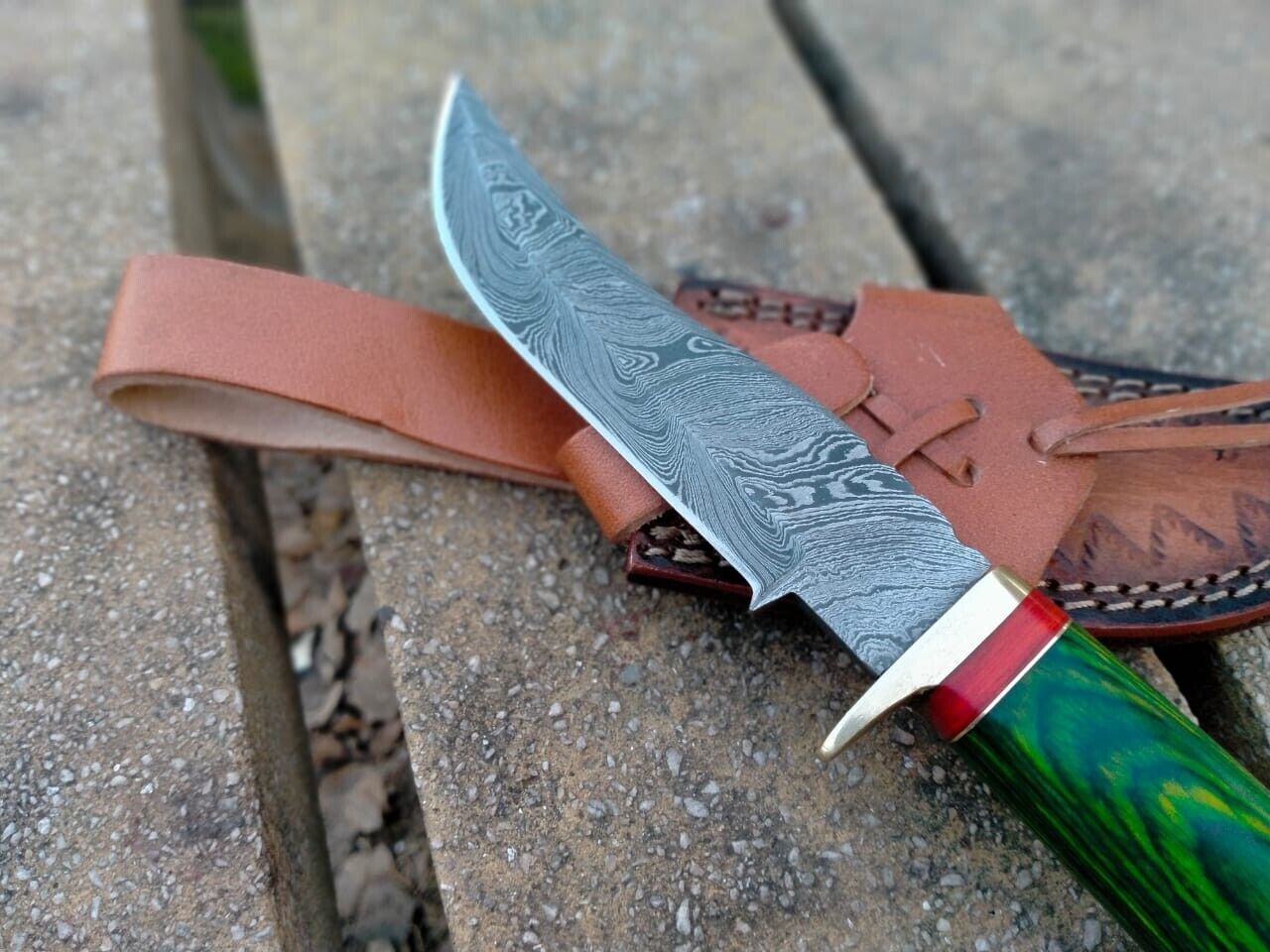 10" Pakka Wood Handle Damascus Bowie Knife – Handmade Forged Hunting Blade