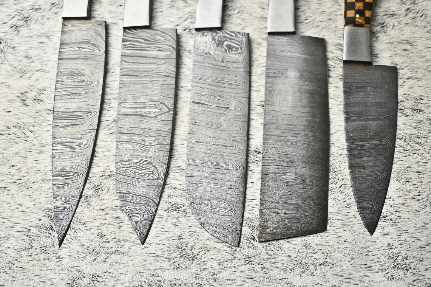 Custom Lot of 5 Handmade Hammered Damascus Steel Chef Knives Set – Professional Kitchen Blades