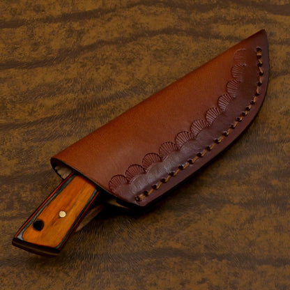 Custom Handmade Damascus EDC Hunting Knife with Resin and Wood Handle – Fixed Blade Skinner