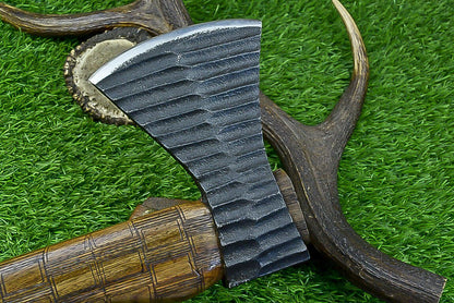 Authentic Viking Tomahawk – Handcrafted Carbon Steel Axe with Leather Sheath