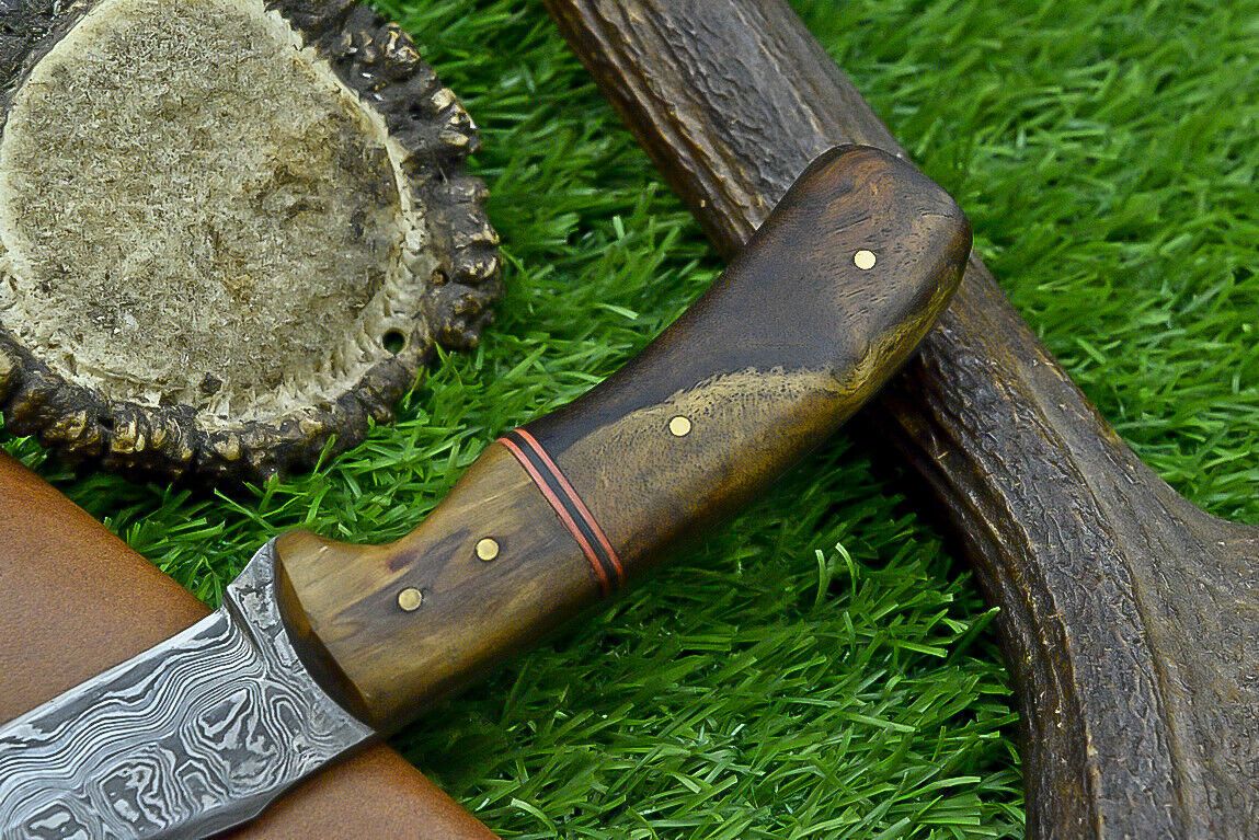 9 Inch Custom Damascus Steel Hunting Knife with Natural Wood Handle and Sheath