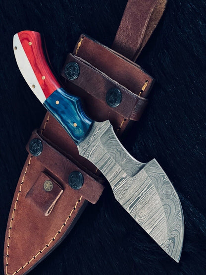 9" Twist Pattern Damascus Tanto Knife – Camel Bone & Wood Handle