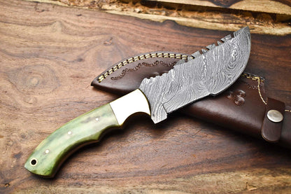 Rare Handmade Damascus Tracker Knife – Full Tang Camping & Hunting Fixed Blade with Leather Sheath