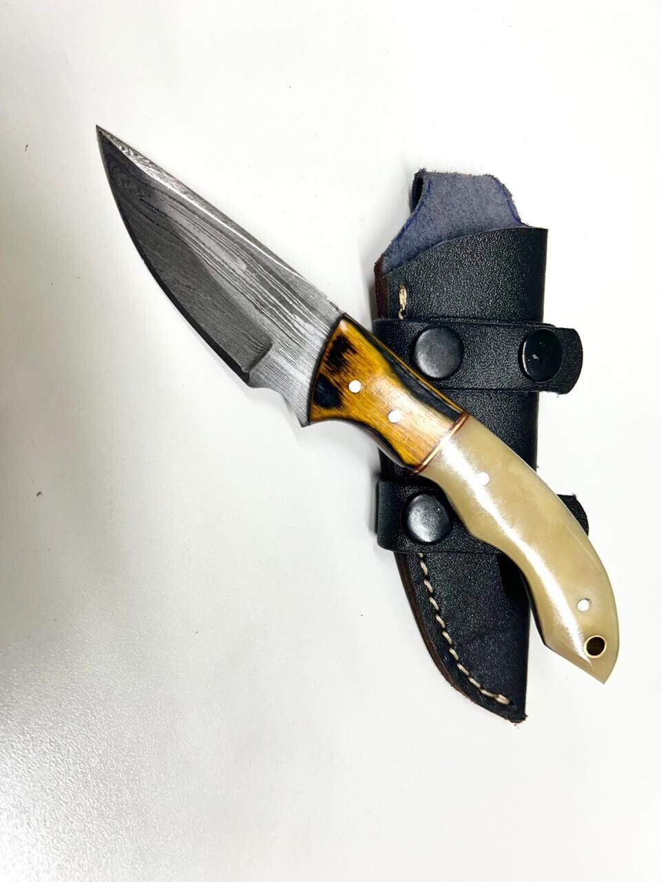 Handmade Skinner Knife – 4″ Stainless Steel Blade with Bone Handle & Leather Sheath