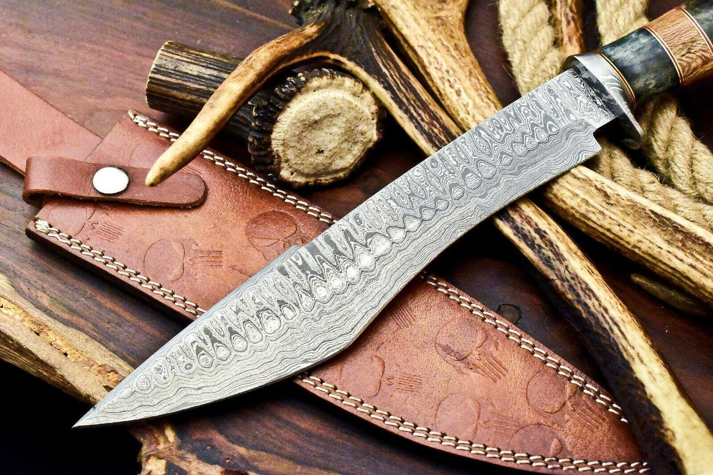 14" Handmade Damascus Steel Bowie Knife – Camel Bone Handle Hunting Knife
