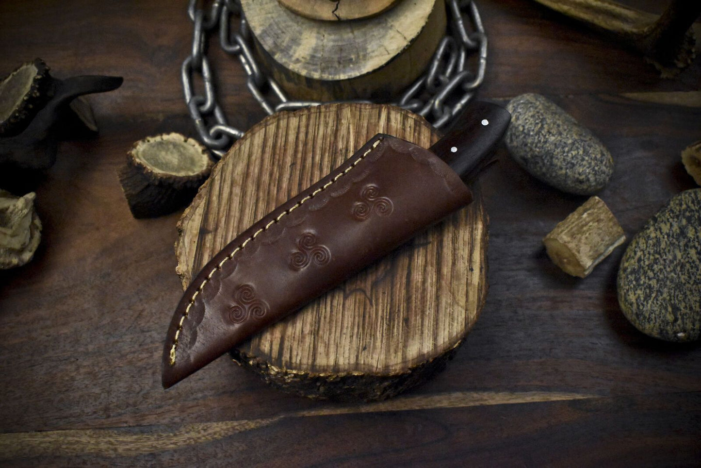Twist Damascus Skinner Knife with Hardwood Handle and Wooden Bolster for Hunting