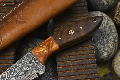 Handmade 8 Inch Damascus Skinner Knife with Twist Pattern Blade and Walnut Wood Handle – Custom Hunting Skinner Knife
