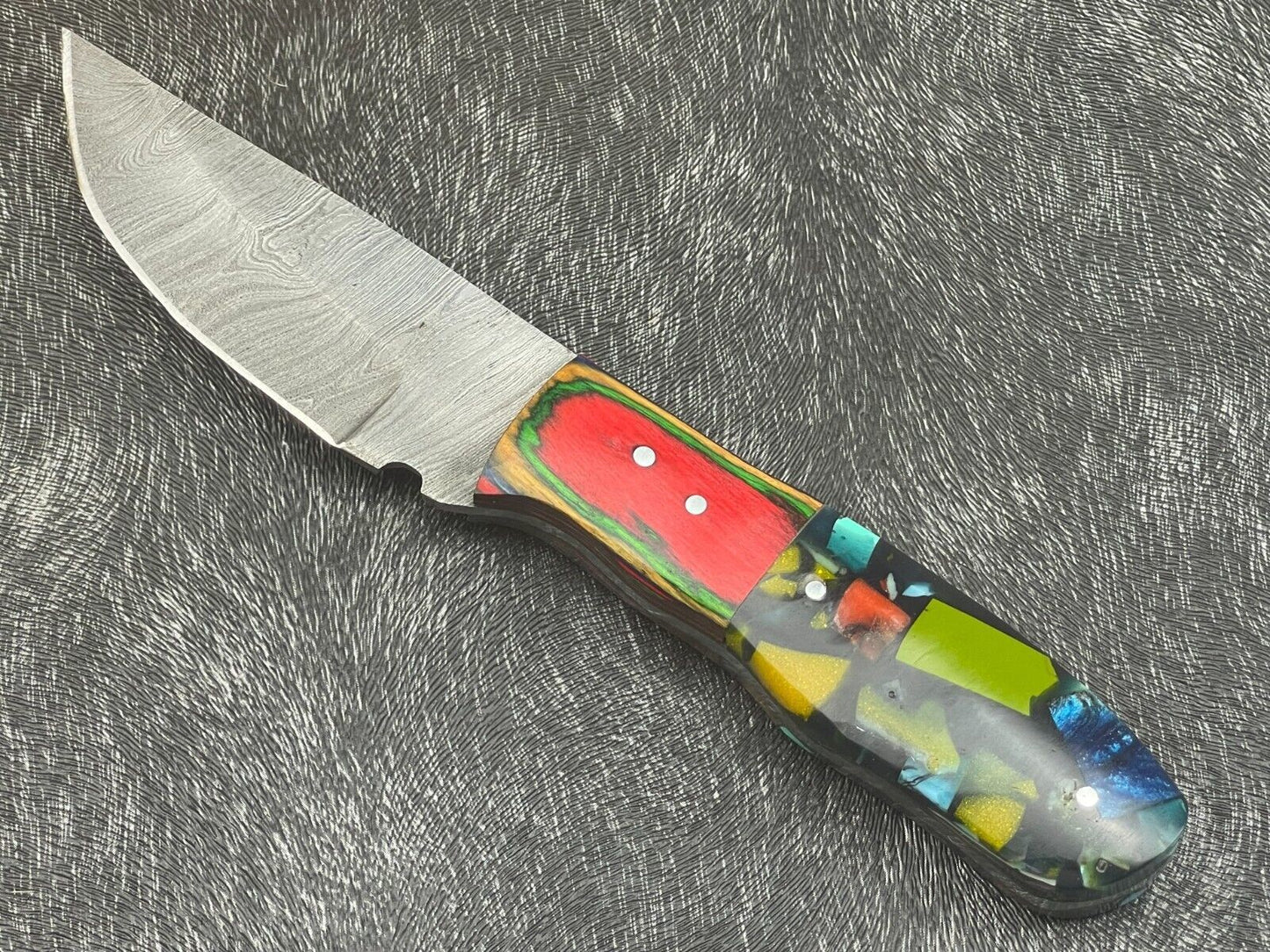 Handmade Damascus Steel Bowie Knife 8 Inch EDC with Resin and Hardwood Handle