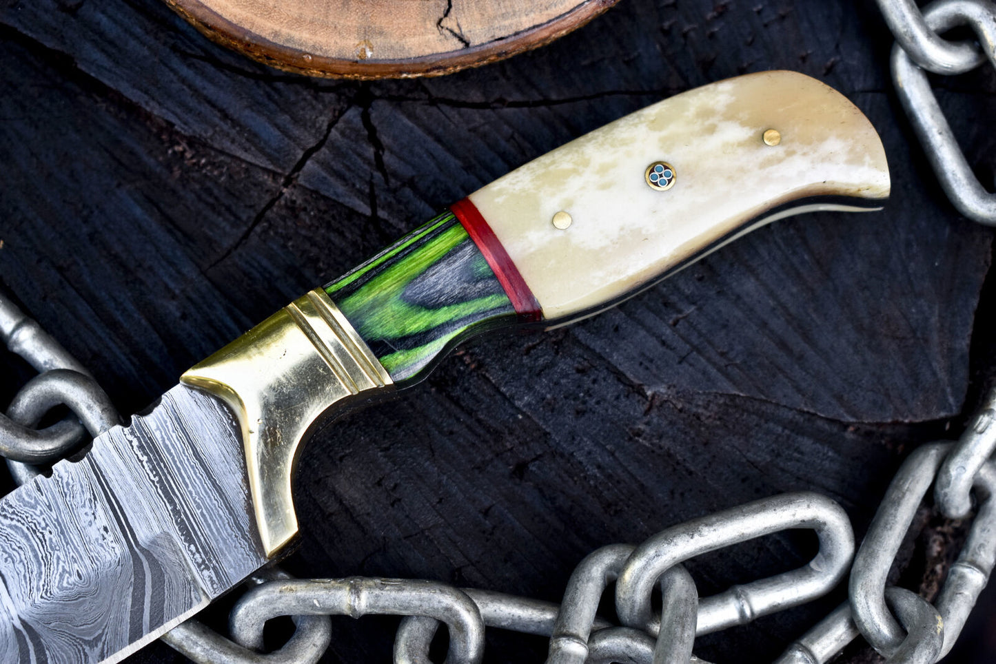 Hand Forged Twist Damascus Skinner Knife with Bone and Wood Handle – Brass Guard Hunting Blade
