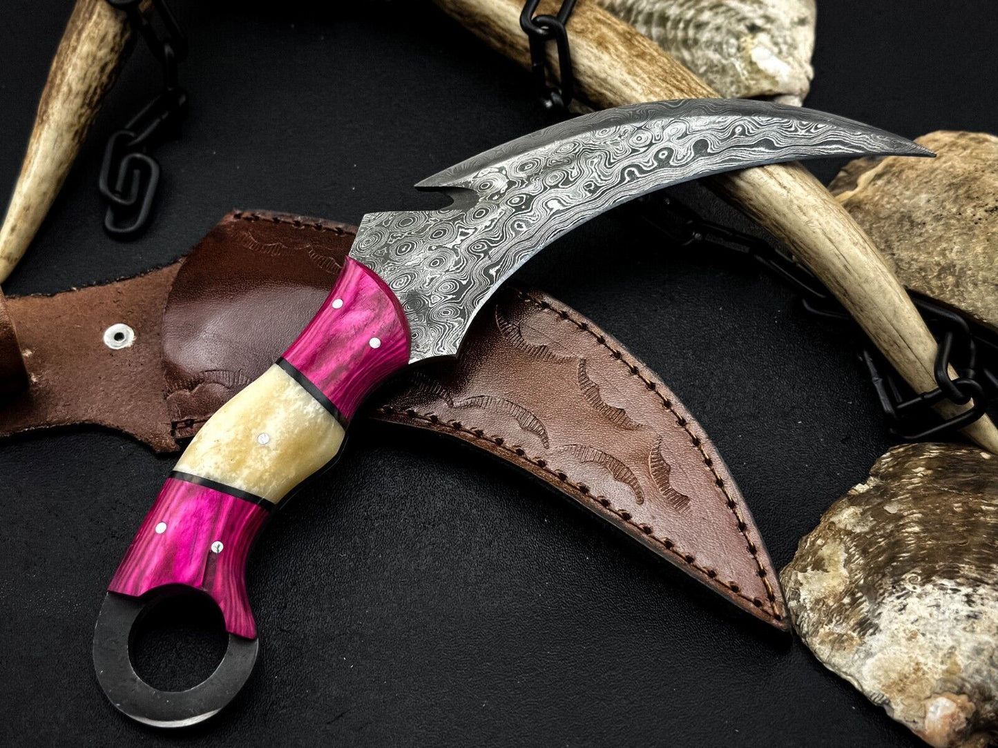 8” Damascus Karambit Damascus Steel Karambit Knife with Bone Handle and Wood Handle