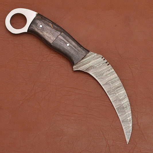 Handmade Damascus Karambit Damascus Steel Karambit Knife with Wood Handle